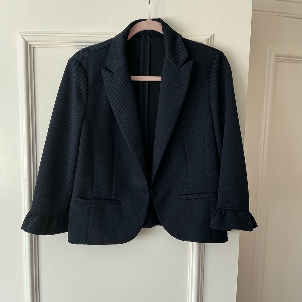 Ladies 3/4 sleeve jacket